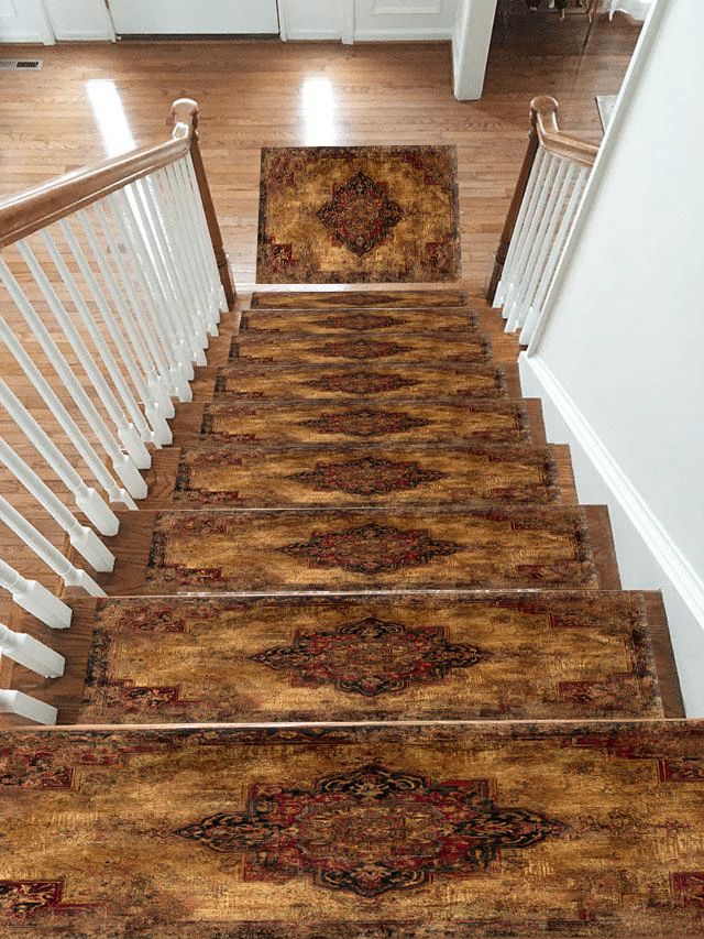 Distressed Brown Vintage Persian Medallion non-slip stair mat